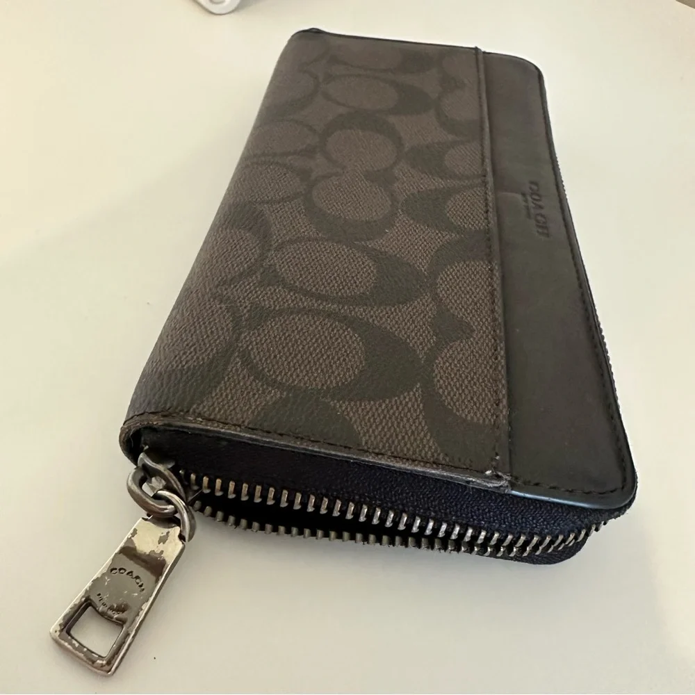 Coach Signature Zip Around Wallet Brown and Black